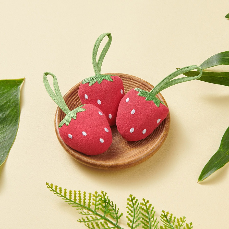 樣樣好物 莓煩惱 草莓手工純棉吊飾-細節圖2