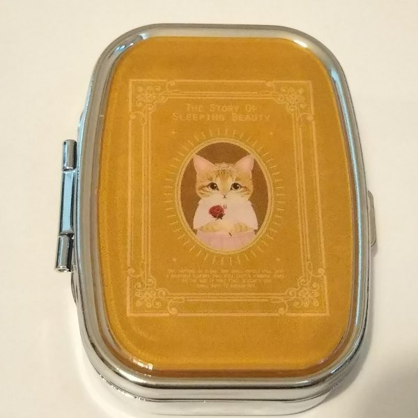 彤樂會💜【FELISSIMO】貓咪鏡子收納盒 隨身鏡 小鏡子 飾品盒 藥盒 日本製 ✔️現貨-細節圖4