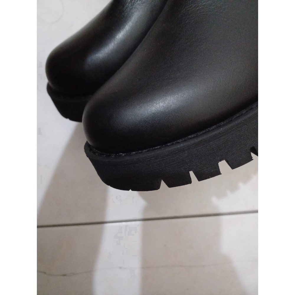 美國Steven  Madden 真牛皮全新短靴-細節圖3