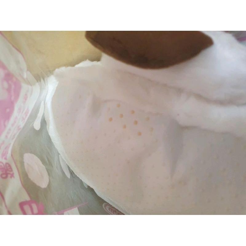 7-11 卡娜赫拉的小動物 暖腳套 P助 粉紅兔兔 兩款合售 P助底部有黃痕 不介意者再下標-細節圖6