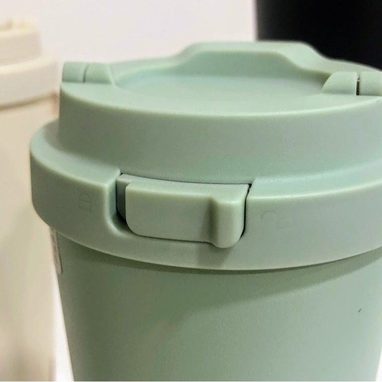 樂扣 隨行咖啡杯550ML【春氛小舖】樂扣隨行杯 樂扣咖啡杯 樂扣保溫杯 保溫咖啡杯 隨行杯 咖啡保溫杯 保溫杯 環保杯-細節圖2