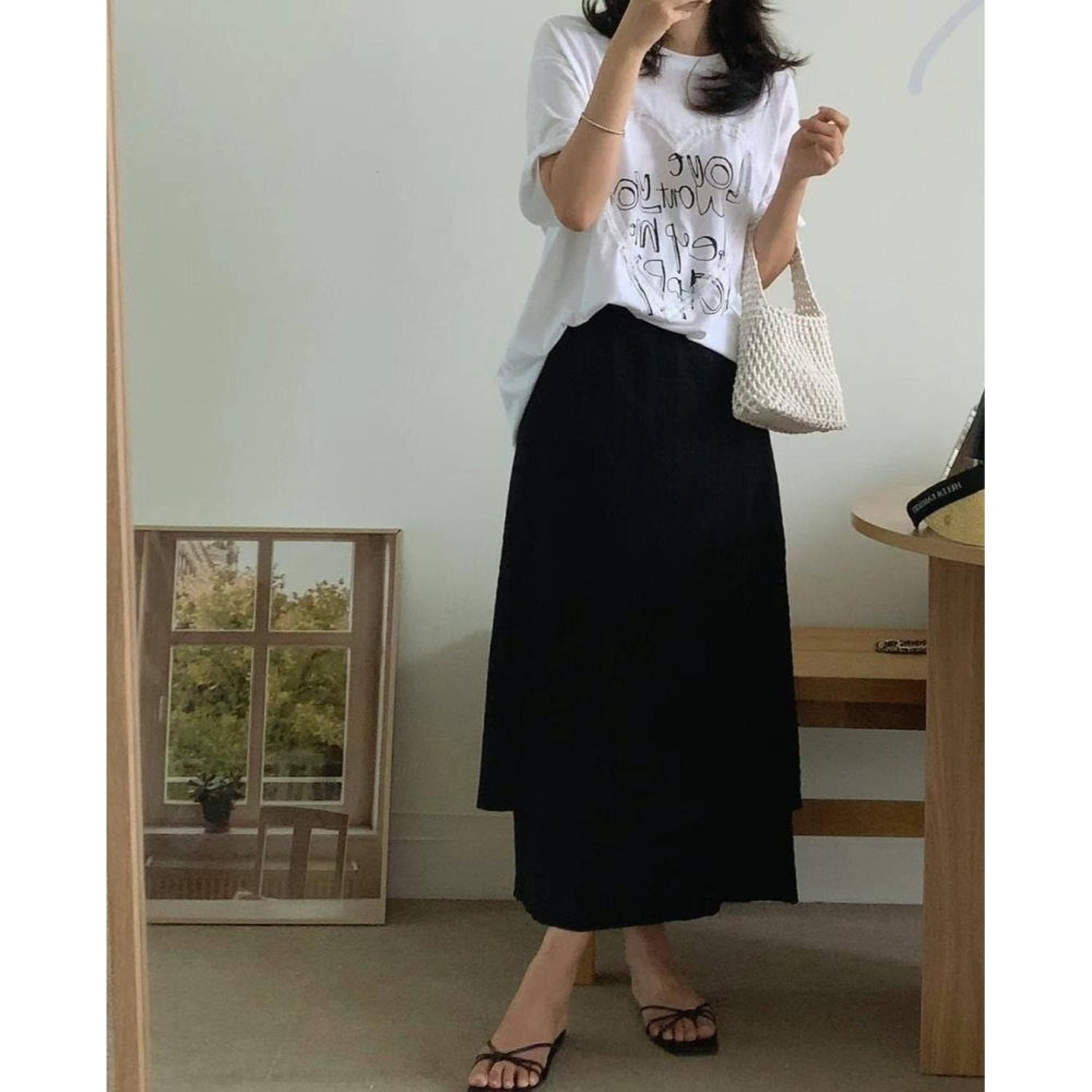 🇰🇷Oneéul映日🇰🇷韓國女裝🌿少量現貨🌿層次感壓紋修身長裙🌿正韓🌿韓國製造🌿-細節圖5
