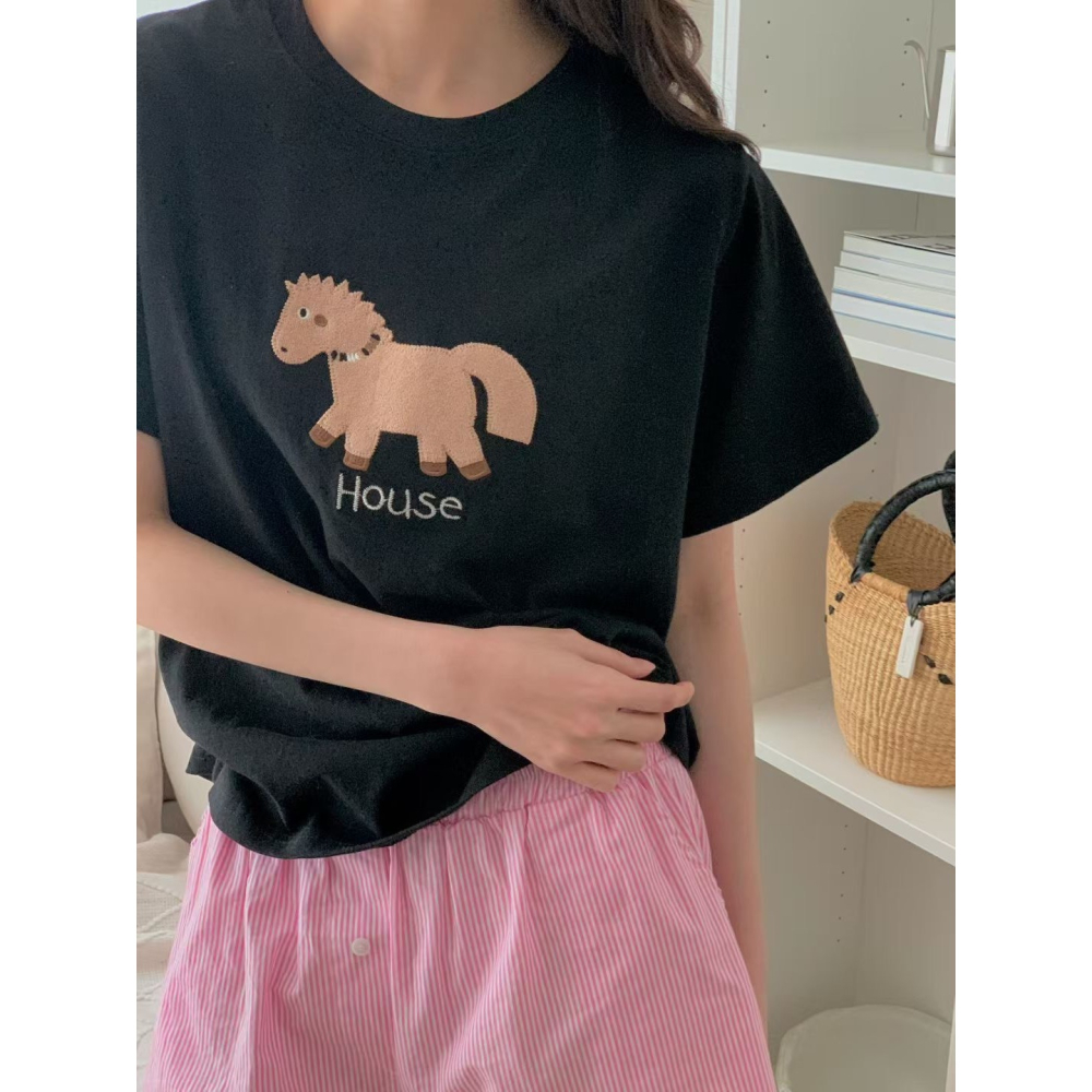 🇰🇷Oneéul映日🇰🇷韓國女裝🌿新款預購🌿刺繡小馬純棉T🌿正韓🌿韓國製造🌿-細節圖5