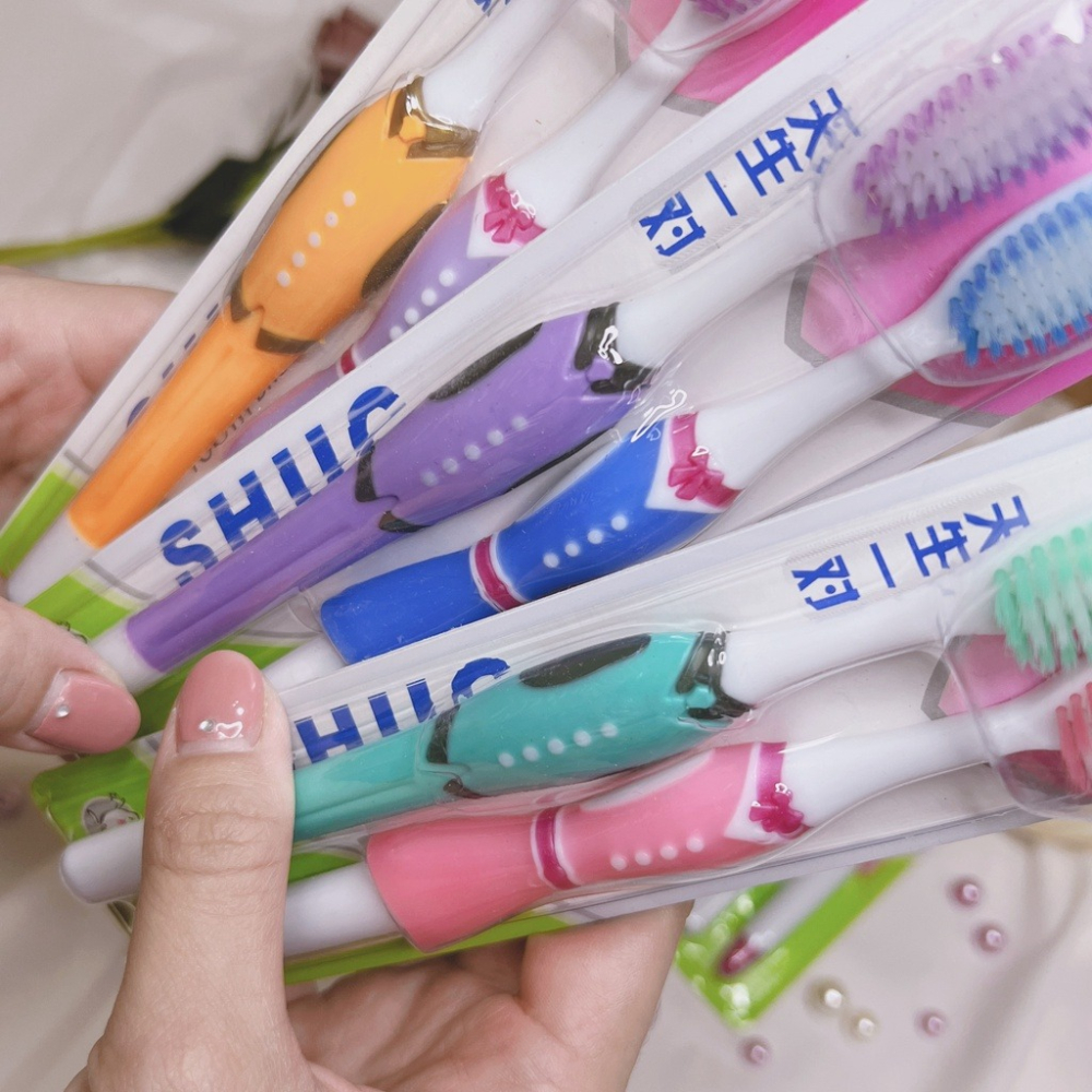 ★ 現貨在台 24H內出貨 ★【伊代】牙刷 天生一對 情侶牙刷 軟毛牙刷 成人牙刷 2支裝-細節圖2