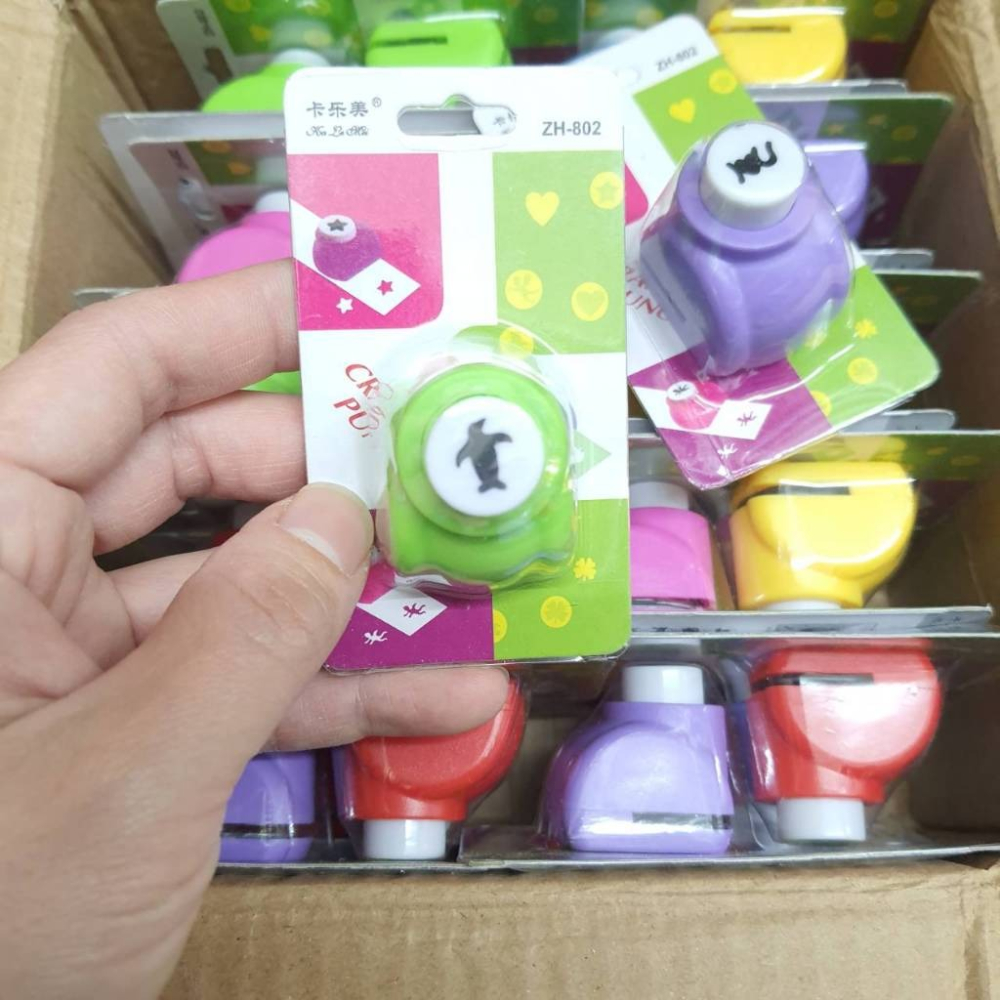 【伊 代】造型打洞器 壓花器  打洞機 迷你型 DIY紙模 圖案打洞器-細節圖3