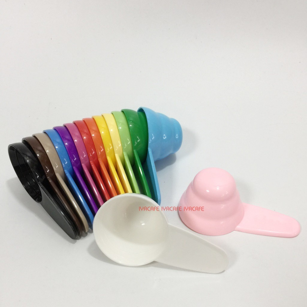 ✨愛鴨咖啡✨彩色 塑膠 咖啡量匙 咖啡匙 豆匙 奶精匙 彩色雲朵匙 錐形匙 彩虹匙 8/10/12g-細節圖2