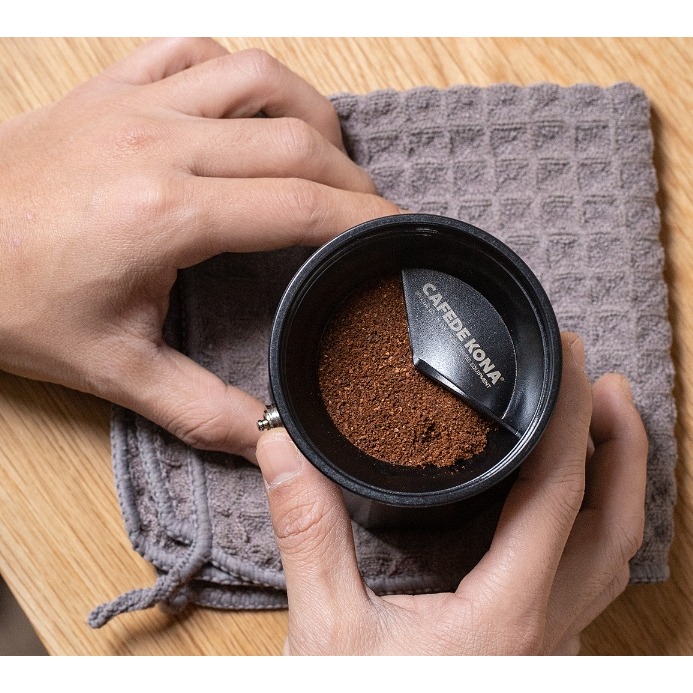 ✨愛鴨咖啡✨CAFEDE KONA摩卡壺 佈粉器 接粉環 填粉器 接粉器-細節圖5