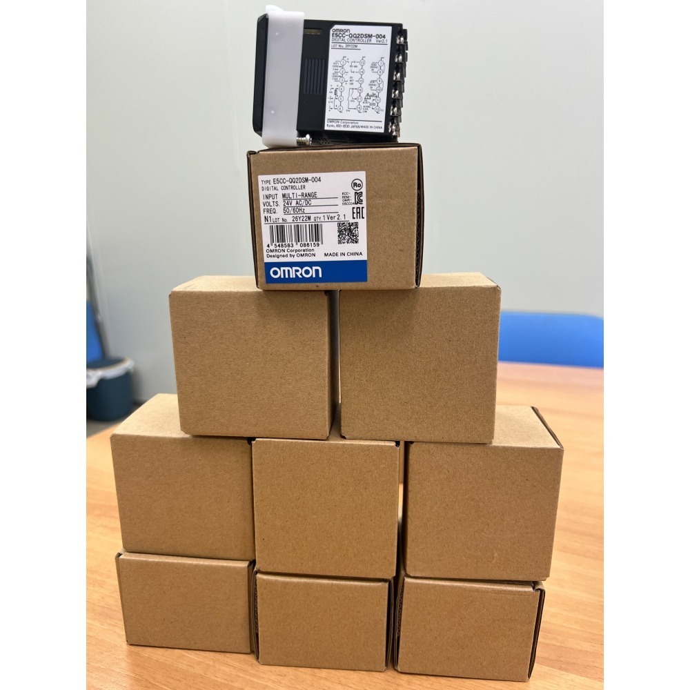 歐姆龍 全新正品溫度控制器 特規 E5CC-QQ2DSM-004 現貨商品少量出清 免運-細節圖2