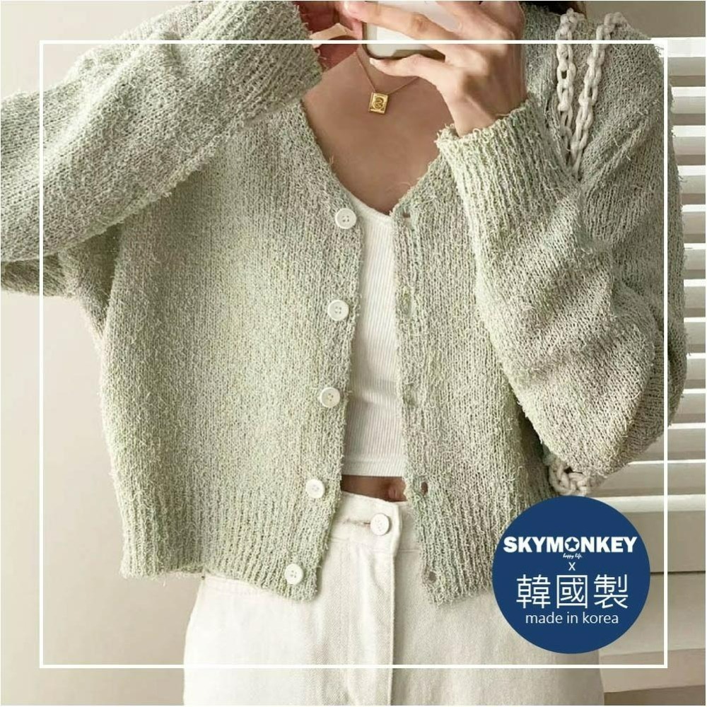 Sky Monkey 韓國 V領抽絲針織外套 TIZZI 正韓女裝 短版針織外套 排釦針織上衣 針織衫 開衫外套-細節圖5