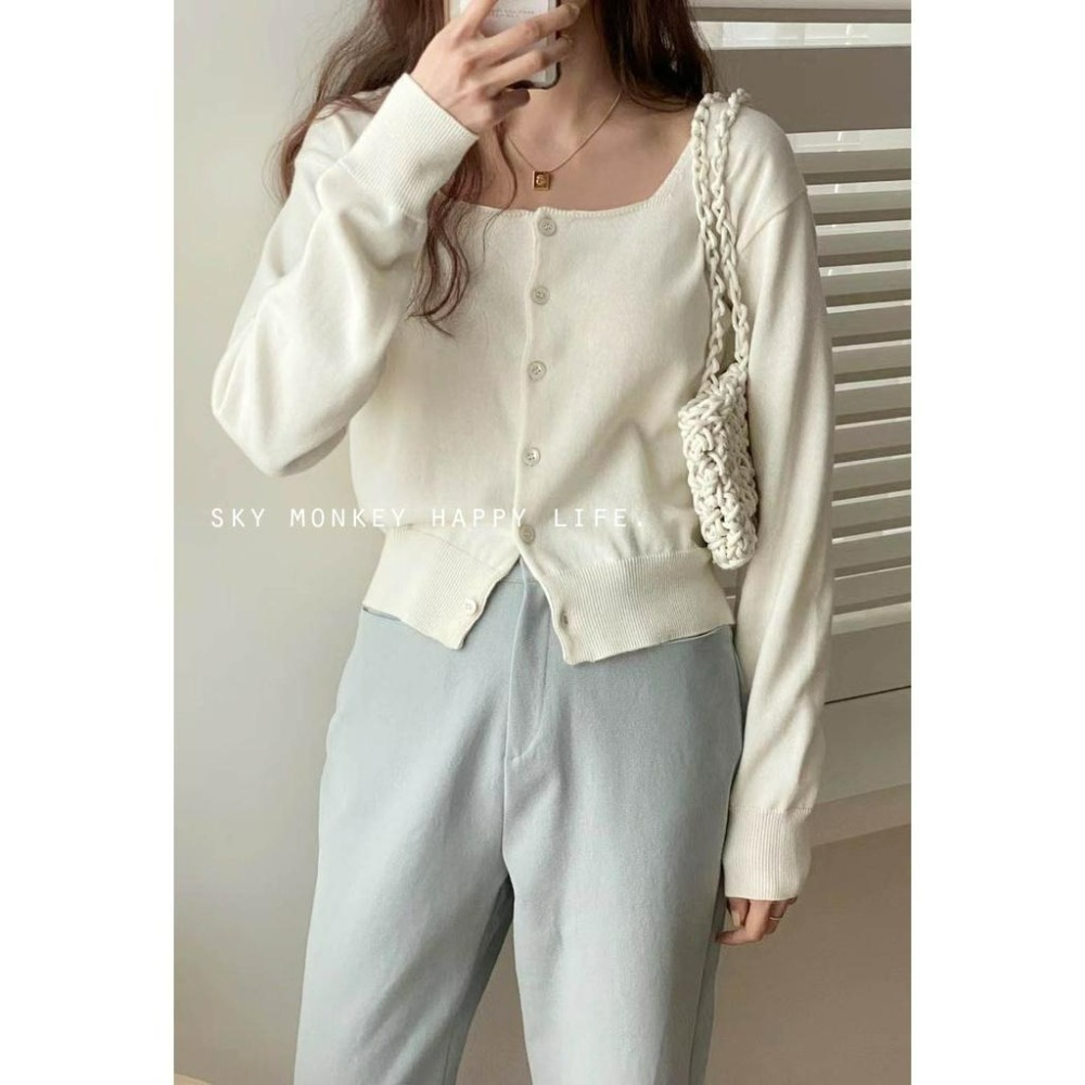 Sky Monkey 韓國 素面方領薄針織外套 TIZZI 正韓女裝 針織外套 排釦上衣 方領針織外套 韓國針織衫-細節圖2