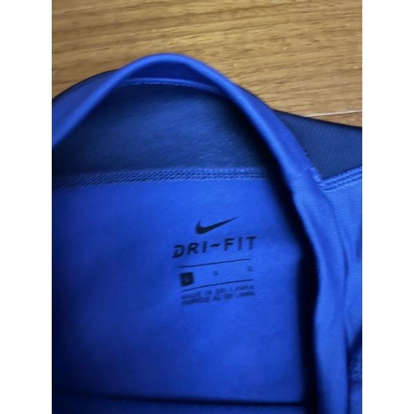 高雄市民族路麥當勞可面交Nike運動上衣藍色大童身高140公分 Dri fit-細節圖2