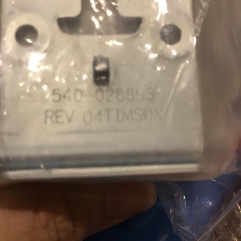 岡山可面交全新網路設備耳朵Juniper 760-032085  1U Rack Mount Ears-細節圖3