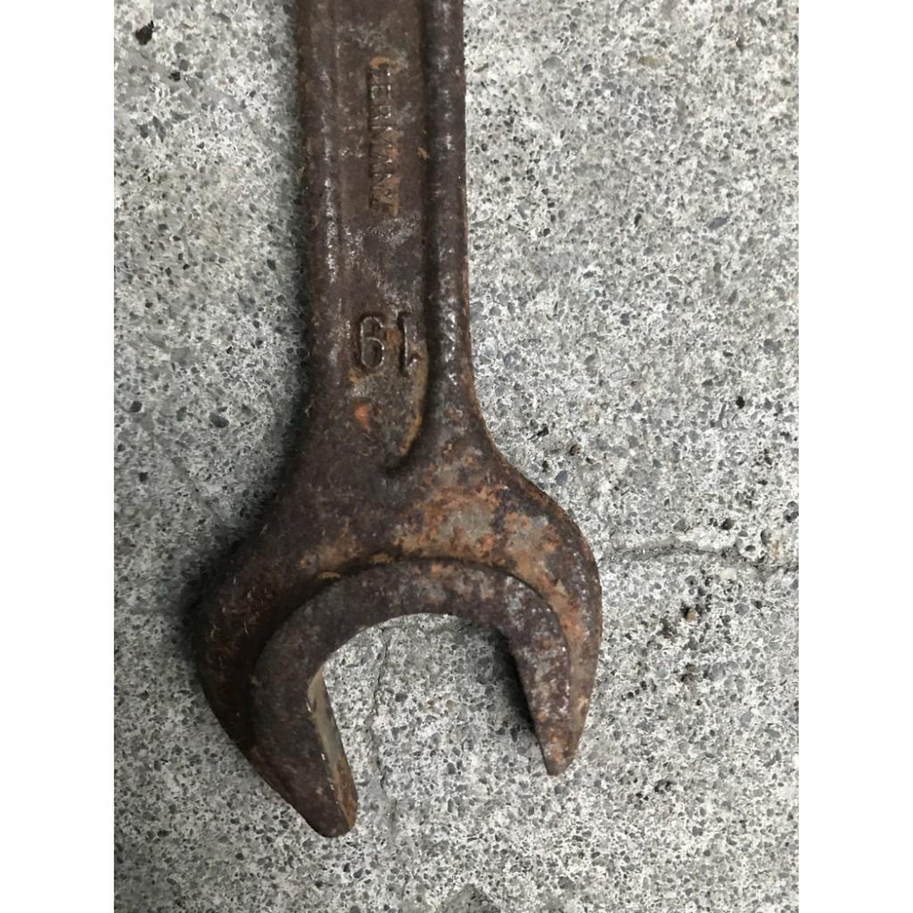 【我最便宜】(岡山可面交) 二手工具 GERMANY 22mm / 19mm 霧面板手 開口板手 DIN 895-細節圖2