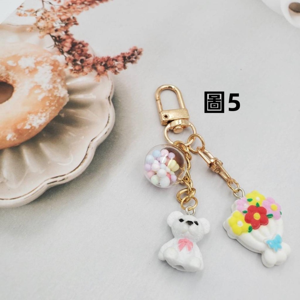 現貨 獨一無二 手作吊飾 AIRPODS 手作掛飾 掛飾 掛件 吊飾 包包掛飾 鑰匙掛飾 鑰匙圈 鑰匙吊飾-細節圖5