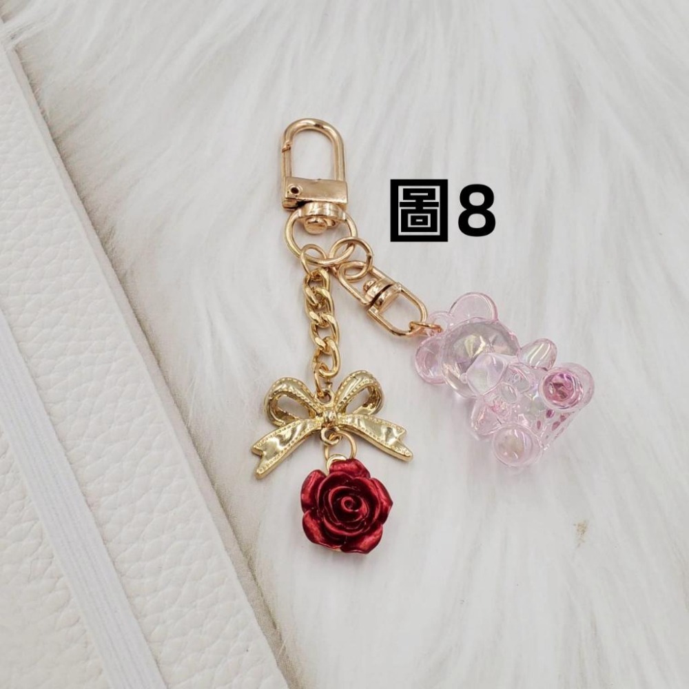 現貨 獨一無二 手作吊飾 AIRPODS 手作掛飾 掛飾 掛件 吊飾 包包掛飾 鑰匙掛飾 鑰匙圈 鑰匙吊飾-細節圖7