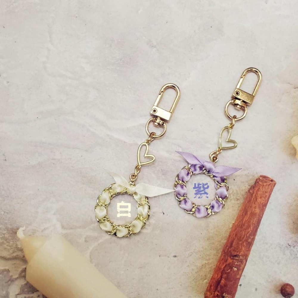 現貨 獨一無二 手作吊飾 AIRPODS 手作掛飾 掛飾 掛件 吊飾 包包掛飾 鑰匙掛飾 鑰匙圈 鑰匙吊飾-細節圖5