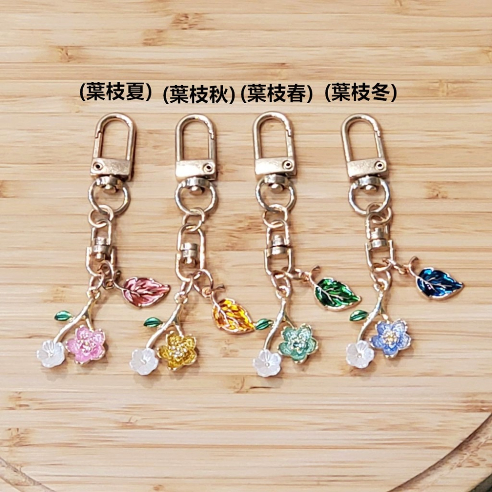 現貨 獨一無二 手作吊飾 AIRPODS 手作掛飾 掛飾 掛件 吊飾 包包掛飾 鑰匙掛飾 鑰匙圈 鑰匙吊飾-細節圖4