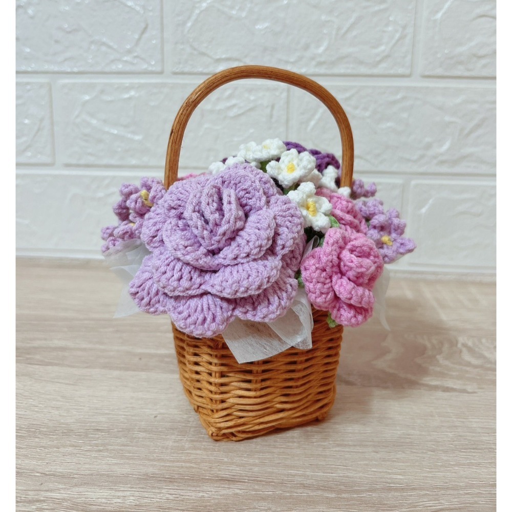 成品手工鉤針編織花籃盛放紫玫瑰情人節花籃-細節圖4
