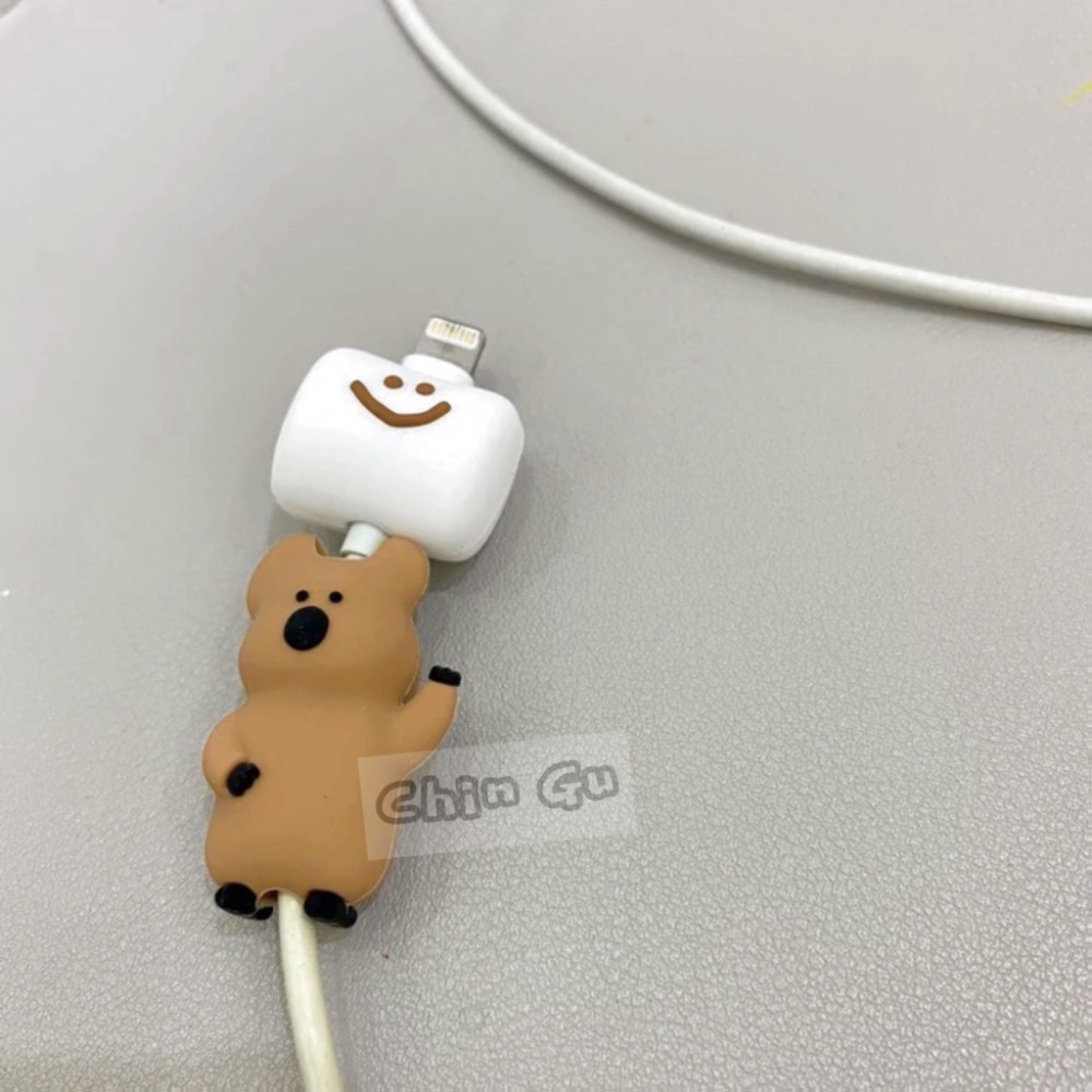 【親咕小舖-Ghin Gu Ü 台灣出貨】韓國考拉數據線保護套 咬線器 充電線防護 柿子熊 短尾袋鼠 充電線頭防護-細節圖3