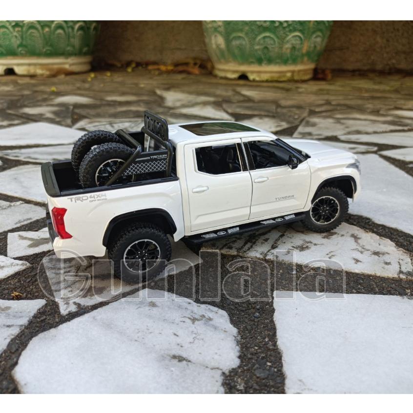 1:24 Toyota Tundra 模型車 豐田皮卡大哥 F150勁敵 貨卡 TACOMA HILUX-細節圖4