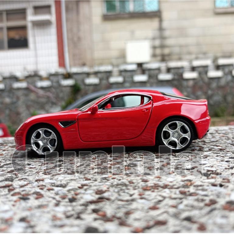 Alfa Romeo 8C Competizione 1:32模型車 愛快羅密歐 經典跑車 1/32-細節圖3