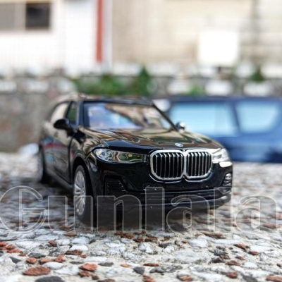 BMW X7 XDRIVE 40I 1:44模型 寶馬旗艦 SUV SAV 1/44 M50I