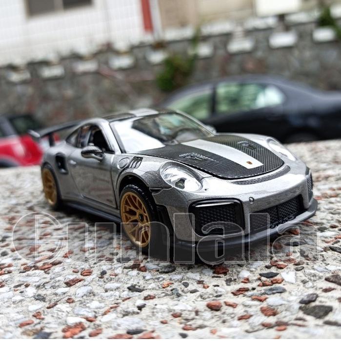 Porsche 911 GT2 RS 1:32模型車 保時捷最強GT跑車 雙渦輪水平對臥引擎 911 TURBO-細節圖3