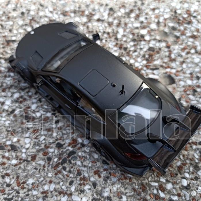 Mercedes-AMG C 63 DTM 1:32模型車 賓士C63 S 德國房車錦標賽 消光黑跑車 C 63-細節圖6
