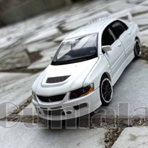 Mitsubishi Evolution IX 1:32模型車 三菱EVO 9代 4G63引擎 LanEVO-細節圖4