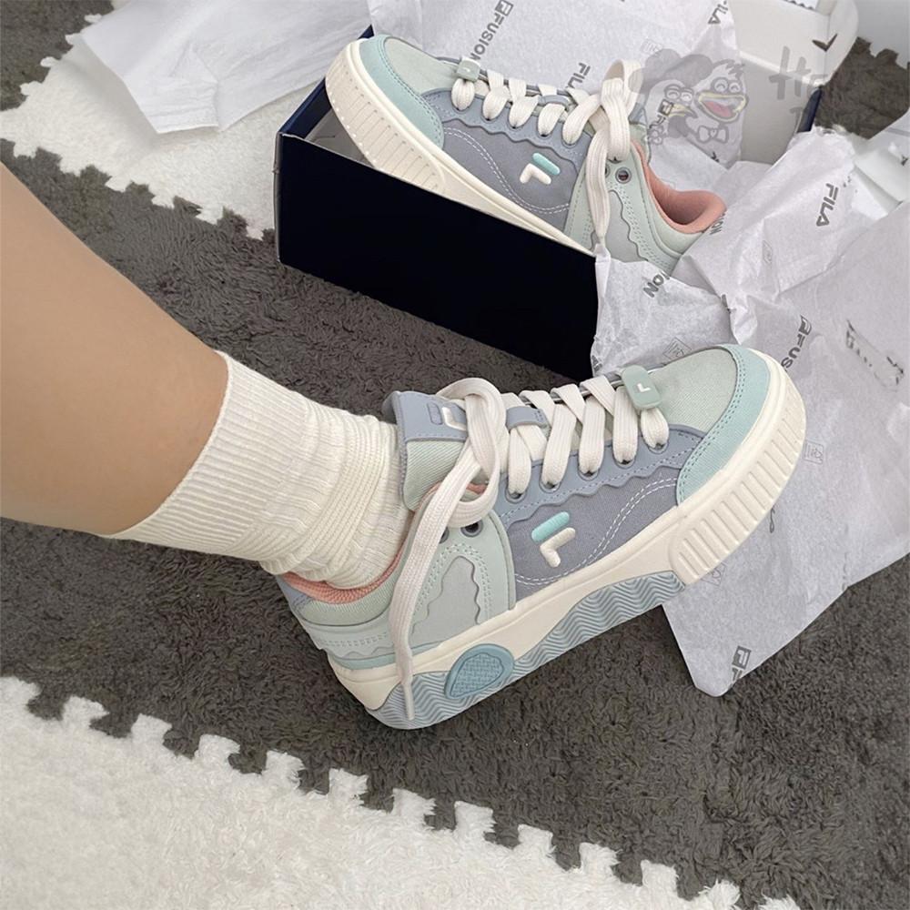 韓國代購 Fila Fusion 潮牌厚底板鞋 Stack 灰石藍 奶油色 增高款 運動休閒鞋 女款 鬆糕底 滑板鞋-細節圖4