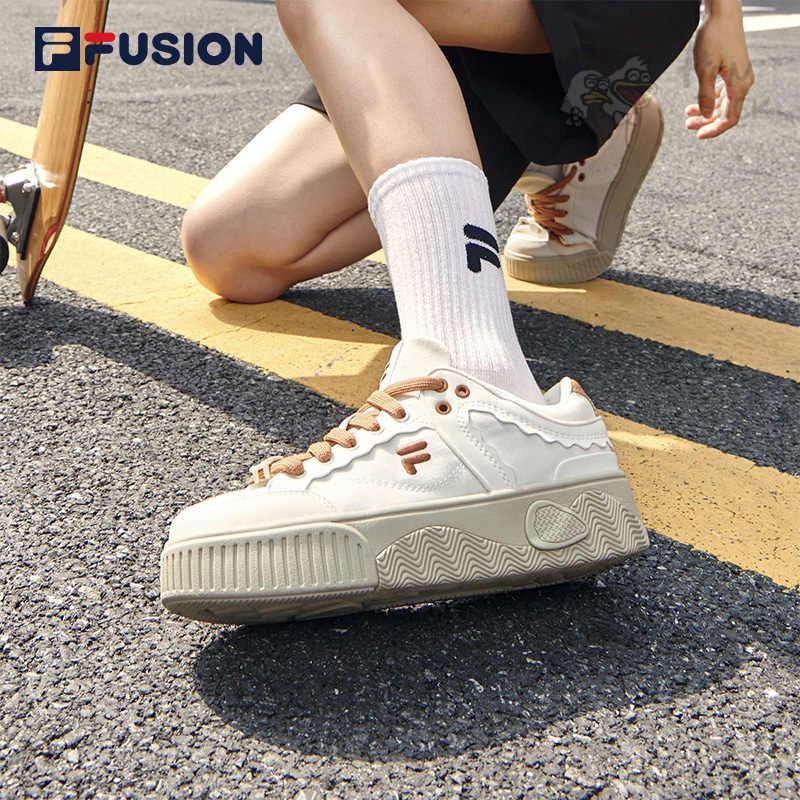 韓國代購 Fila Fusion 潮牌厚底板鞋 Stack 灰石藍 奶油色 增高款 運動休閒鞋 女款 鬆糕底 滑板鞋-細節圖8