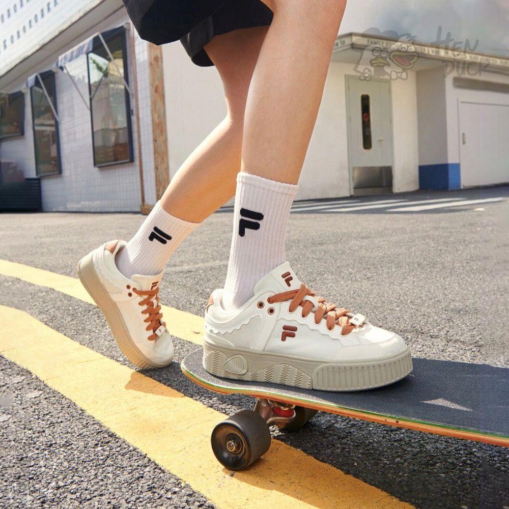 韓國代購 Fila Fusion 潮牌厚底板鞋 Stack 灰石藍 奶油色 增高款 運動休閒鞋 女款 鬆糕底 滑板鞋-細節圖9