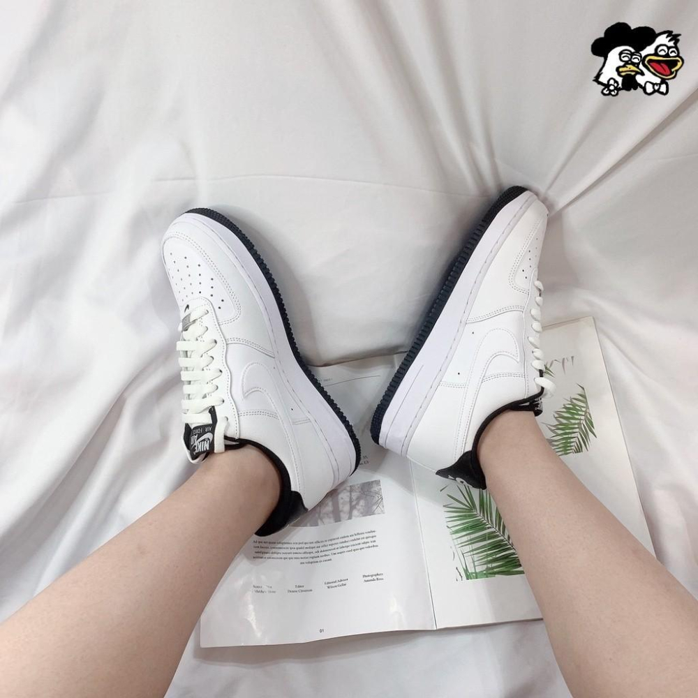 韓國代購 Nike Air Force 1 白色 焦糖拿鐵 黑白 滑板鞋 空軍一號 男女休閒鞋 DR9867100-細節圖5