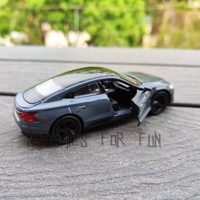 奧迪 Audi e-tron GT轎跑 1:42模型 四環 TAYCAN同J1平台 復仇者聯盟 東尼 美背跑車-細節圖3