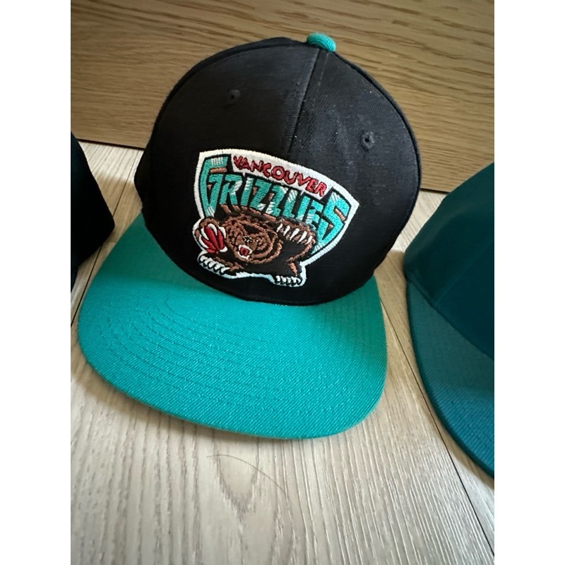Mitchell&ness m&n Nba SnapBack 排扣 可自行調整（剩下灰熊、活塞、三眼怪)-細節圖3