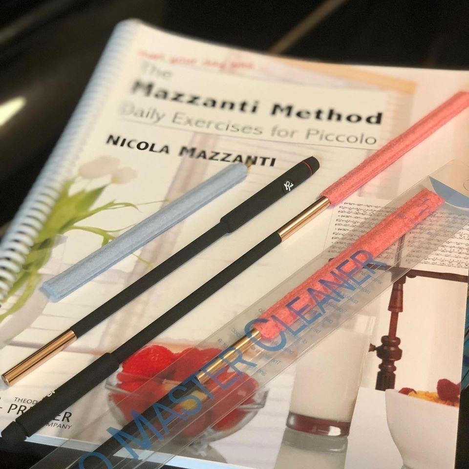 【博斯音樂】 ♫ Roi 短笛清潔大師 專用清潔棒 不傷樂器 擦拭能力100分 可拆式收納。-細節圖3