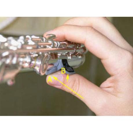 【博斯音樂】長笛輔助器-Thumbport 長笛輔助器 長笛演奏的好幫手，減輕負擔的好點子！最新顏色 抹茶/櫻花-細節圖6