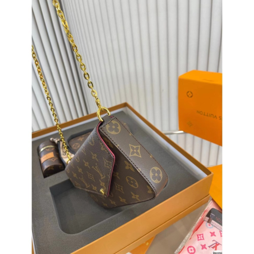 路易威登 Louis Vuitton 包包 LV經典三合一 信封包 人手一隻 升級版