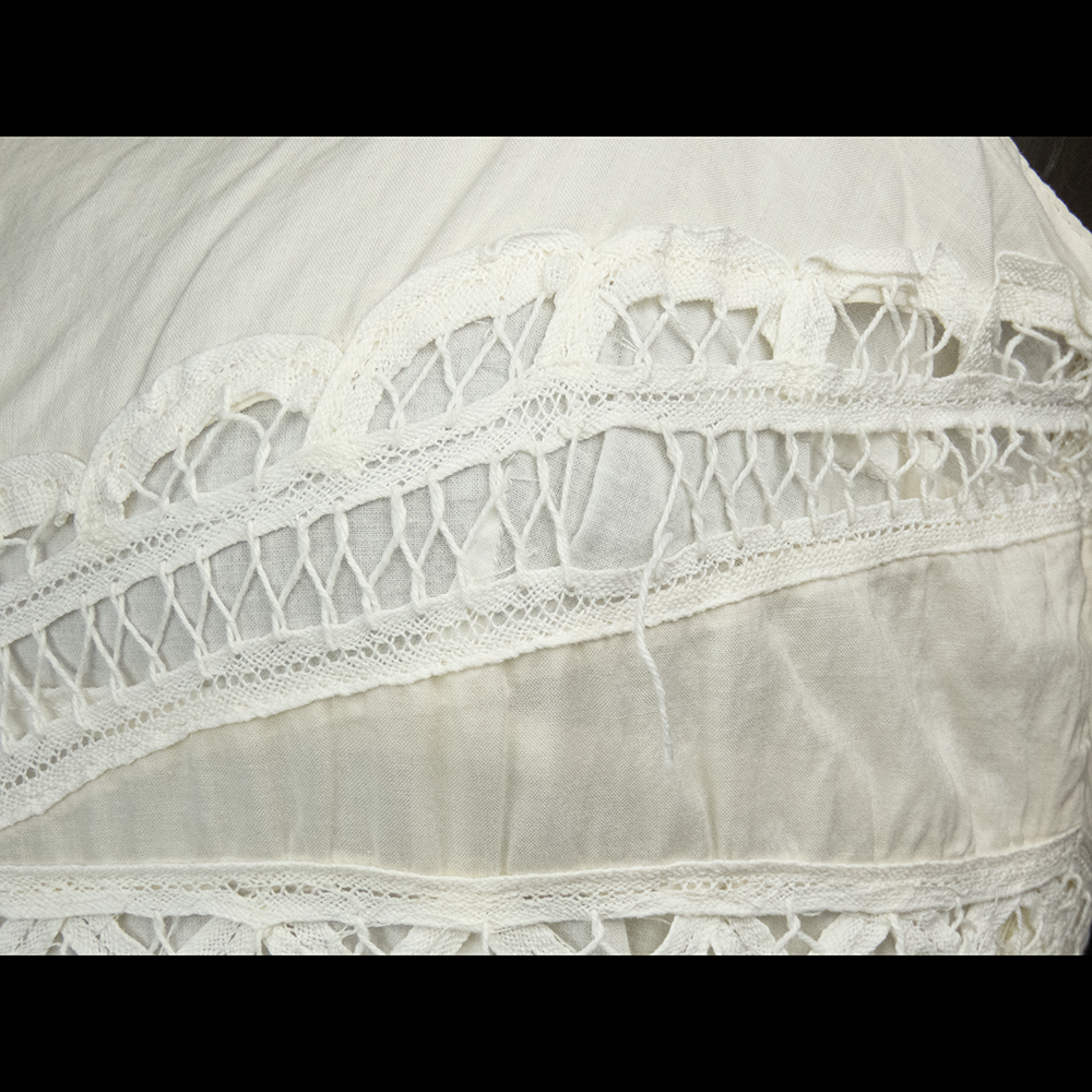 美國時尚設計品牌ANNA SUI 安娜蘇米色蕾絲刺繡無袖細肩帶洋裝-細節圖7