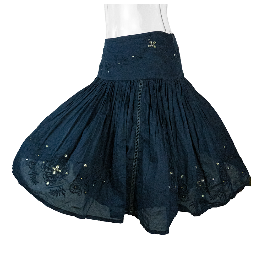 知名設計品牌IROO藏青色純棉抓褶刺繡水鑽及膝裙 38號-細節圖2