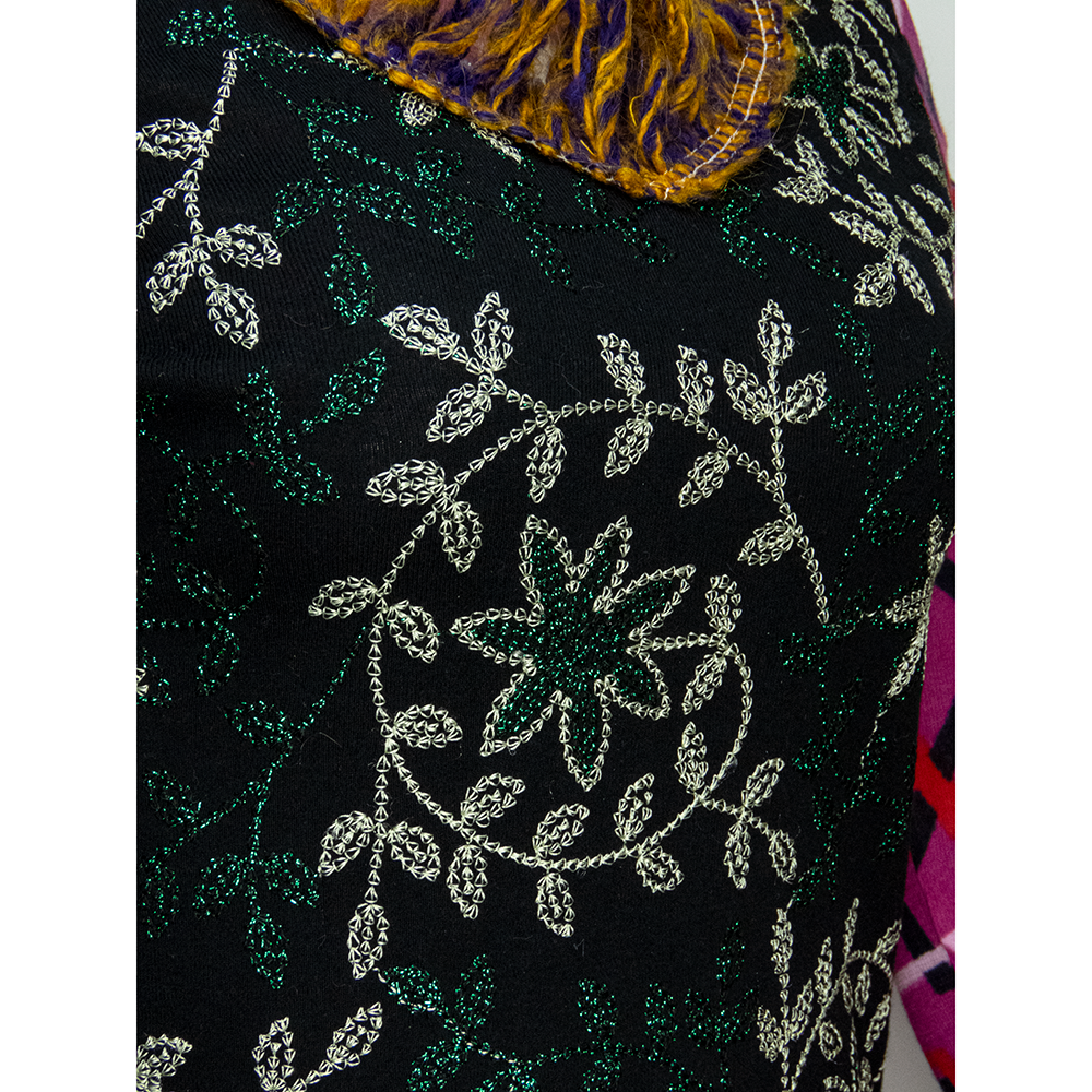 西班牙設計師品牌Custo Barcelona盤花刺繡幾何拼接毛線抽鬚長袖上衣-細節圖3