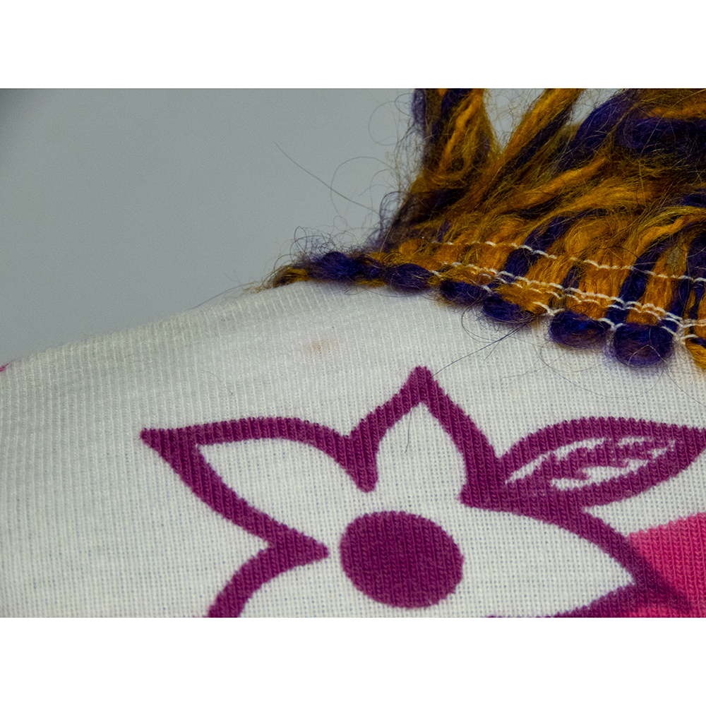 西班牙設計師品牌Custo Barcelona盤花刺繡幾何拼接毛線抽鬚長袖上衣-細節圖7