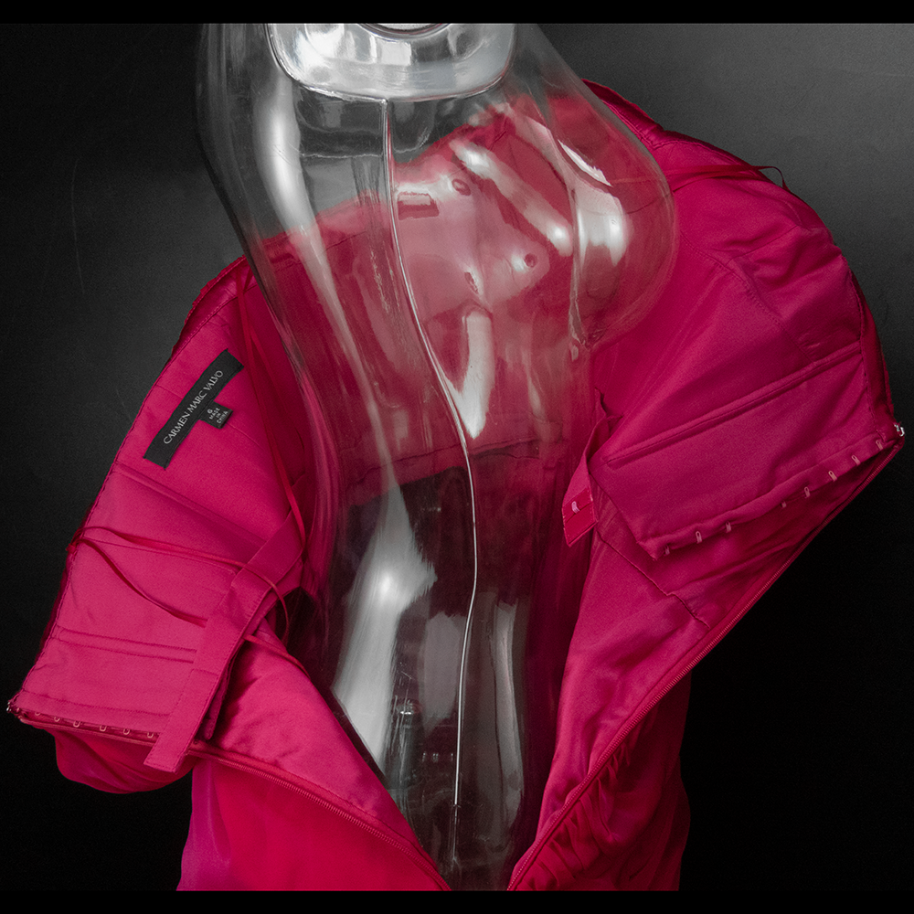 美國設計師品牌Carmen Marc Valvo桃紅色純蠶絲抓褶露肩無袖洋裝 禮服-細節圖6