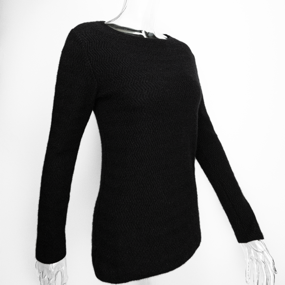 專櫃品牌IF黑色素面喀什米爾羊毛幾何波紋長袖毛衣 義大利製-細節圖2