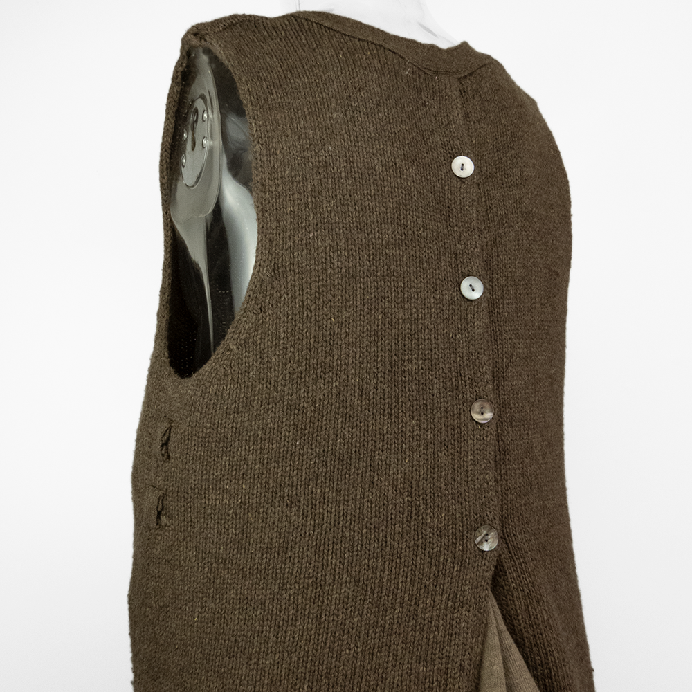 日本品牌EP深駝色粗針織背後拼接設計無袖長版背心外套 Free Size-細節圖4