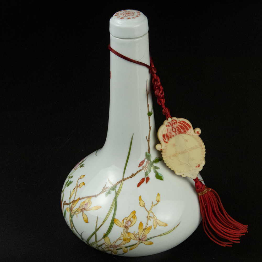 台灣光復四十週年紀念 仿國立故宮博物院藏品琺瑯花卉錐把瓶 台灣菸酒公賣局-細節圖3