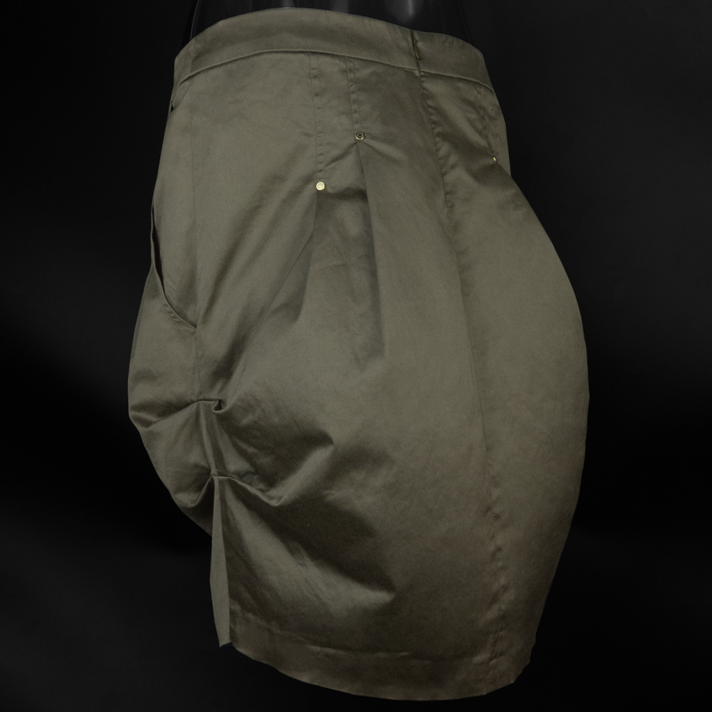 義大利知名品牌ANNA RITA N深橄欖色水鑽鉚釘抓褶及膝裙 44號-細節圖4