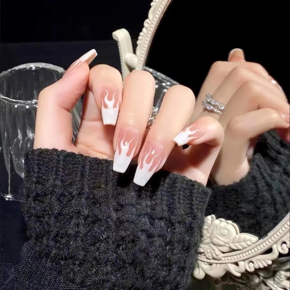 《預購》純手工光療穿戴甲片蒼蘭訣業火同款 爆款夜光火焰美甲穿戴甲-細節圖2