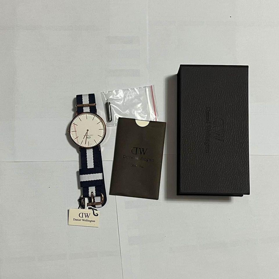 [全新] Daniel Wellington DW 手錶 40mm | 經典簡約設計 | 時尚百搭款 | 限量現貨-細節圖2