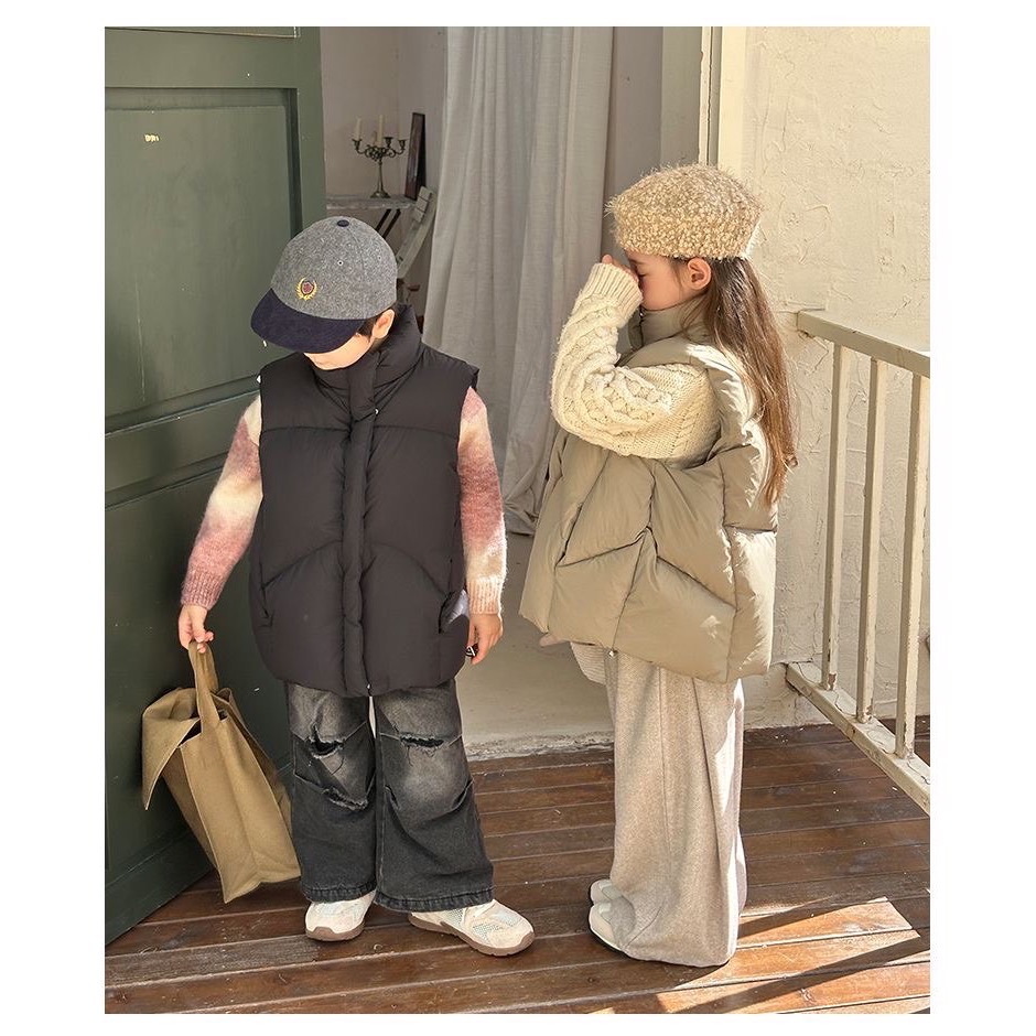 兒童羽絨服馬甲冬季韓版坎肩洋氣  百搭女童加厚保暖立領白鴨絨外套-細節圖2